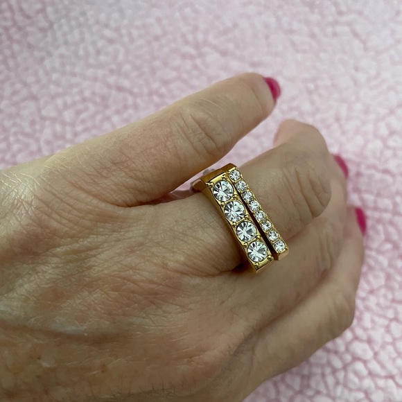 Crystal Ring Set Clear Crystals Size 8 - Picture 10 of 15